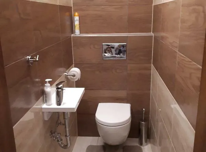 Balaton Exclusive 乔保克