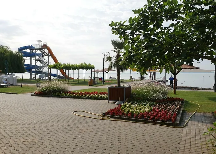 Balaton Exclusive 公寓